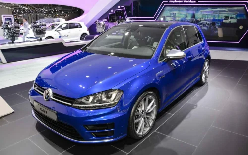 VW Golf R vs. Opel Astra OPC